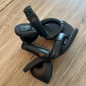 Yume Yume Love sandal heel. Black size 40